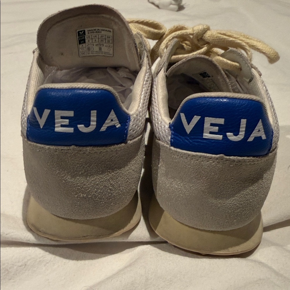Veja Rio Branco White & Cream Sneakers | Distressed Suede | Size 8 - Picture 7 of 8
